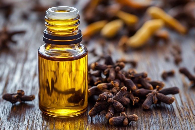 huile essentielle du clou de girofle